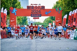 耐克如何“蹲下来”，真正征服孩子的心？(图11)