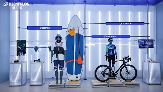 迪卡侬，被高端战略反噬？(图2)