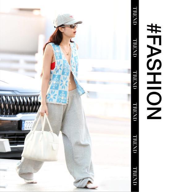 他们怎么都开始放弃厚底鞋，选择越来越薄的薄底鞋(图1)