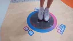 耐克如何“蹲下来”，真正征服孩子的心？(图5)