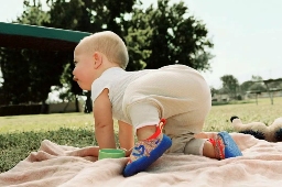 耐克如何“蹲下来”，真正征服孩子的心？(图9)