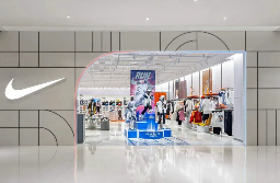 耐克如何“蹲下来”，真正征服孩子的心？