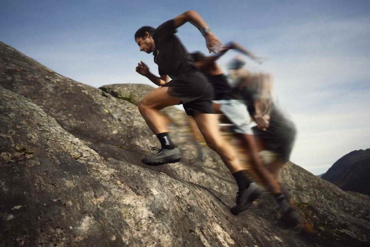 2025年运动鞋服品牌的五场大考 | BrandBeat年终总结 