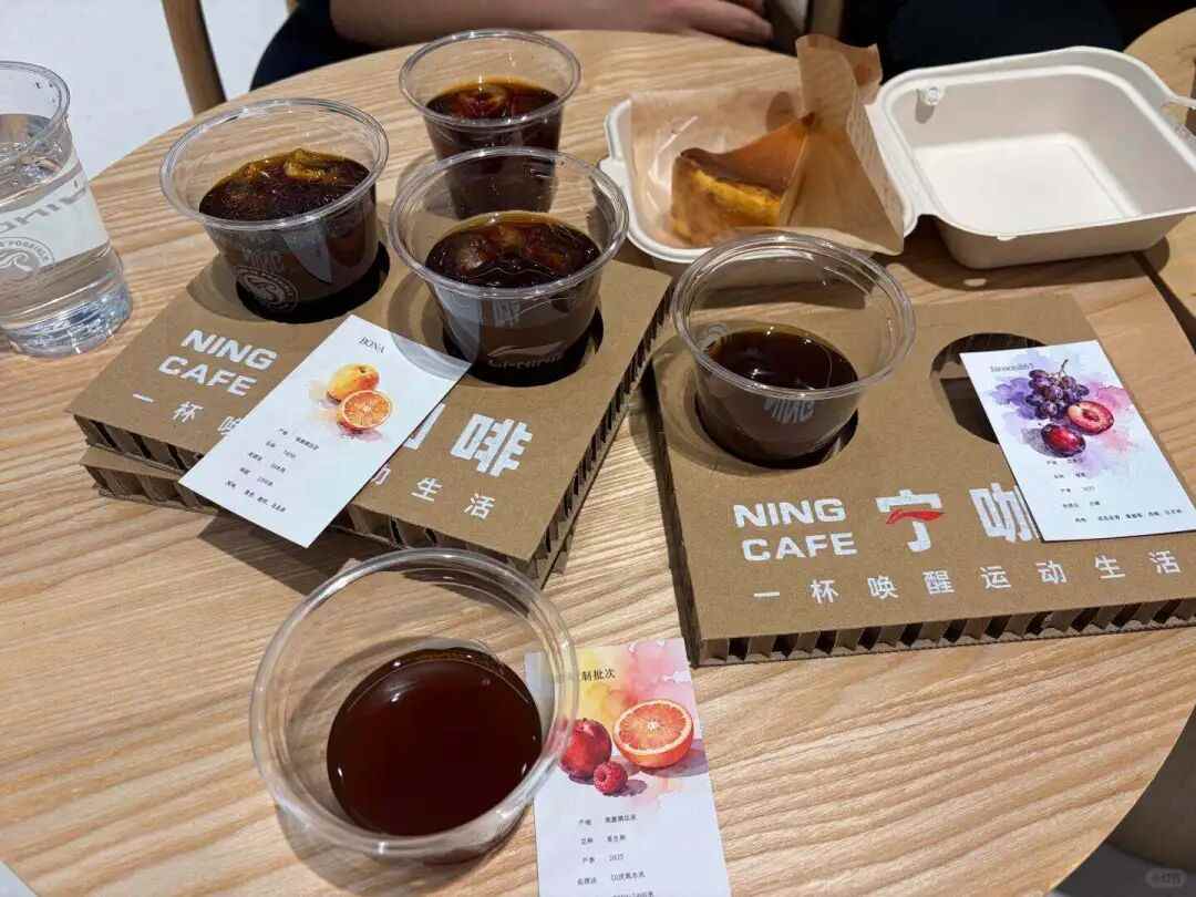 李宁开独立咖啡店，店中店模式还有未来吗？(图3)