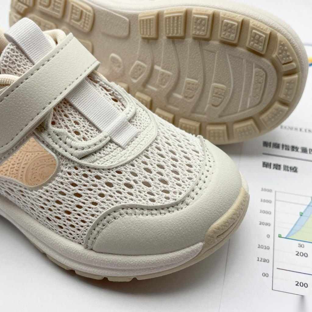 金马奇幻影展选鞋指南：轻便透气童鞋推荐？