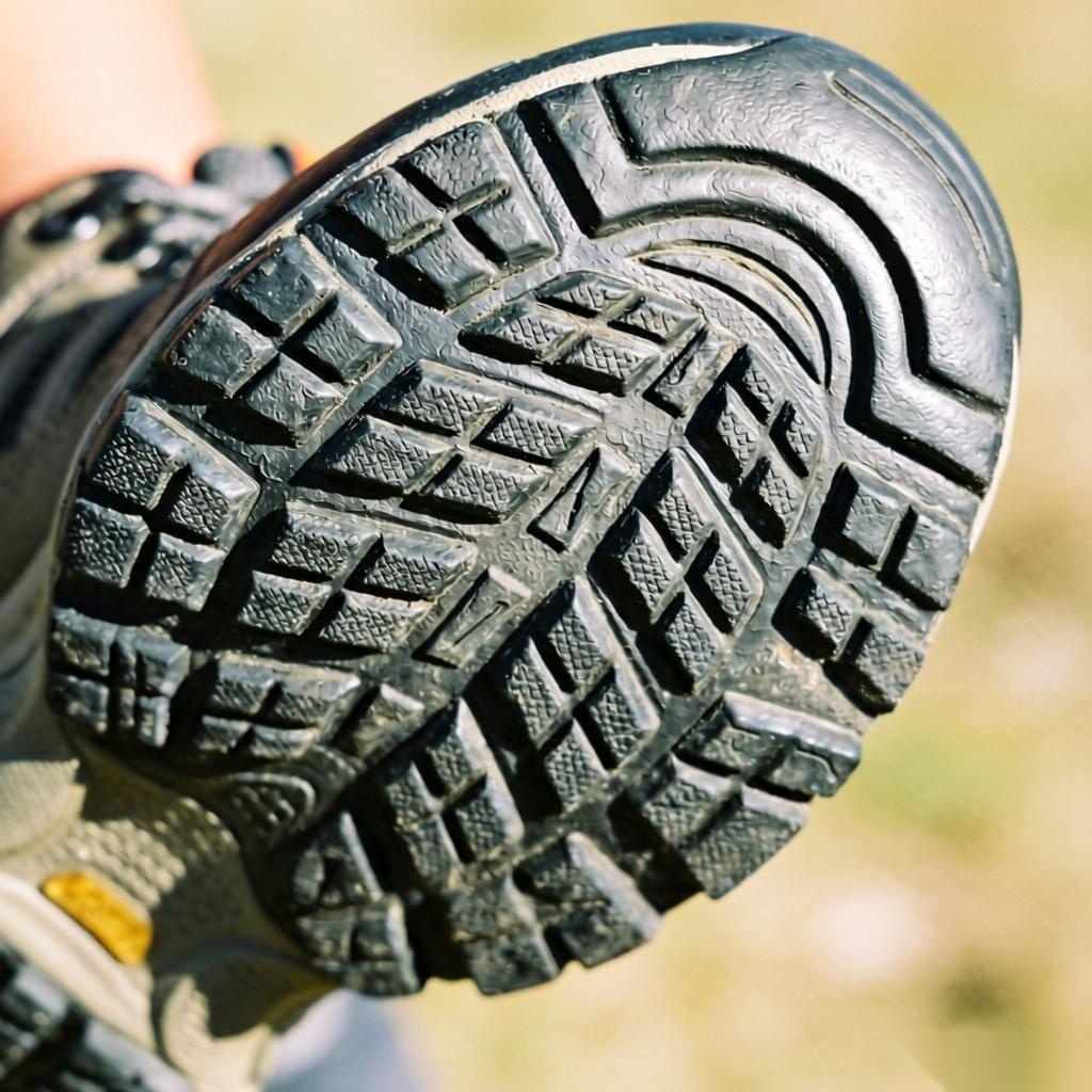 春假亲子游必备户外童鞋怎么选？