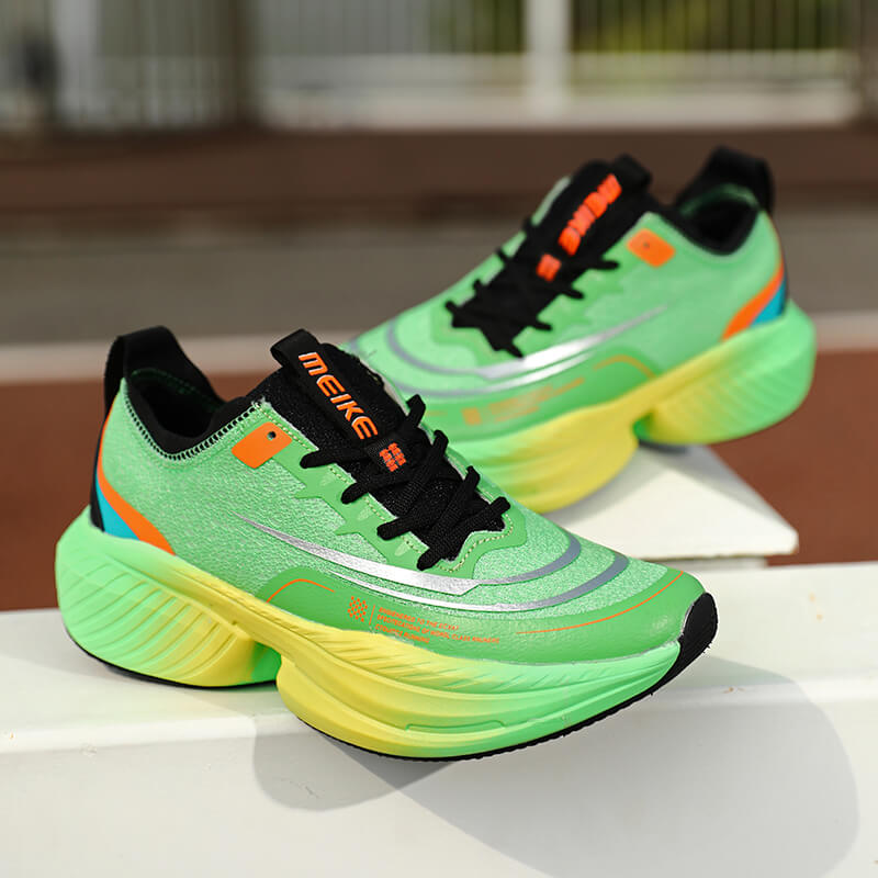 儿童运动鞋：功能为王，适配成长每一步 ——2025 全维度选购与行业趋势解析