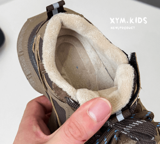 2025 冬季儿童加绒运动鞋-第1张图