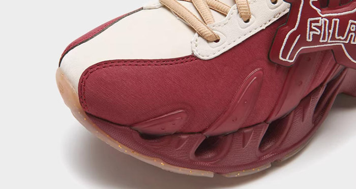 杨幂同款FILA马年新年限定红白配色V头老爹鞋重磅上市图片7