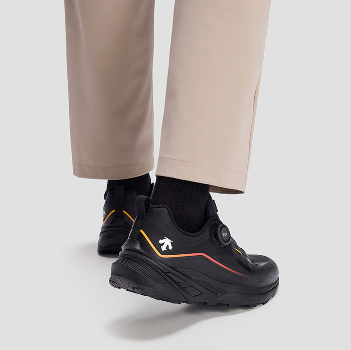 迪桑特2026春季新款SKI STYLE 系列MTN RIDGE WIRE运动鞋重磅上市图片2