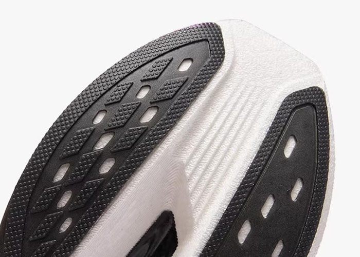 鸿星尔克2026春季新款芷境4代马拉松跑鞋重磅登场图片11