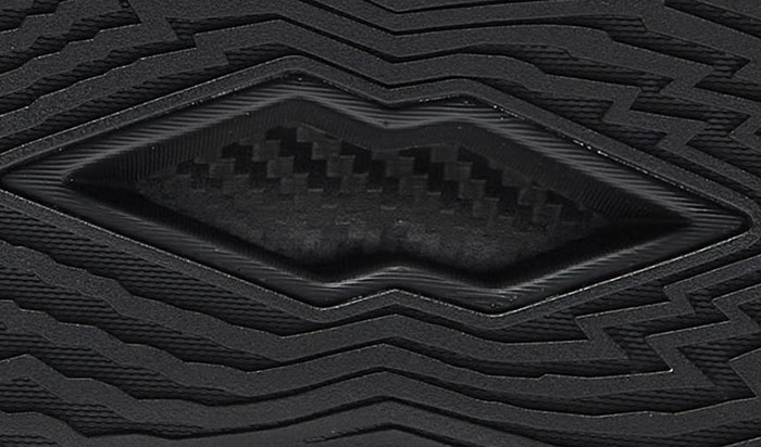 2025安踏狂潮7篮球鞋：外场实战王者登场，单店销量破3000+图片9