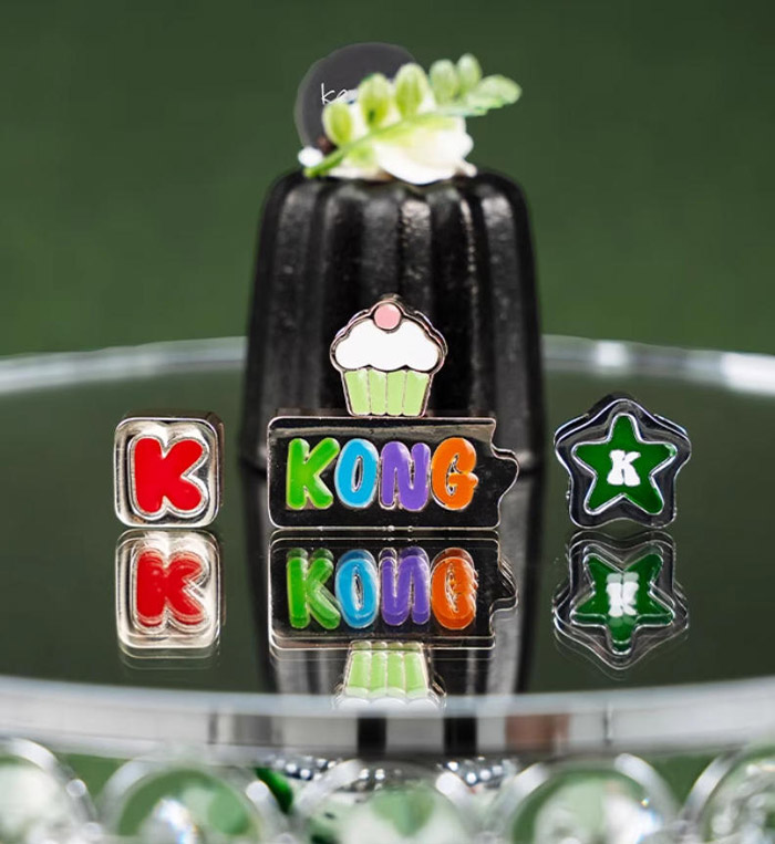 甜酷风天花板来袭！Kaalixto × KONG控 2025秋季联名帆布鞋重磅上市图片3