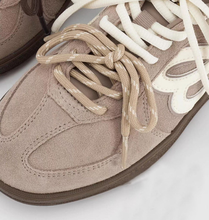 国潮品牌We flower 2025秋季新款奶芋灰配色德训鞋惊艳登场图片7