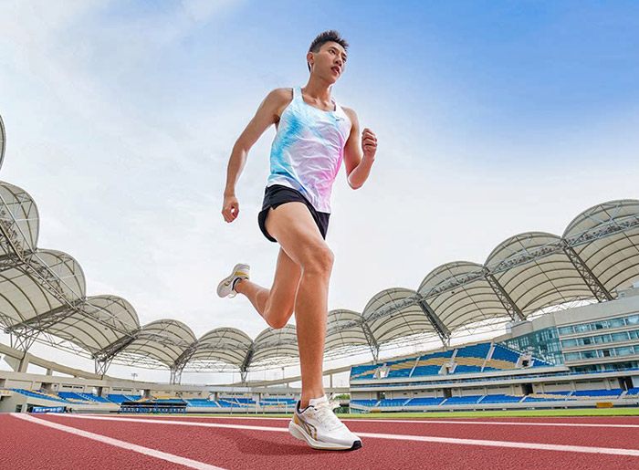 300元档多威征途3代碳板训练跑鞋实测图片1