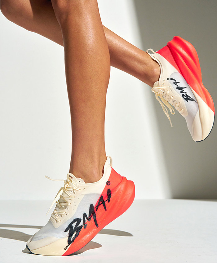 41码仅165g！必迈惊碳3.0Turbo竞速跑鞋评测图片4