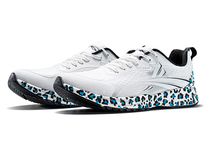 学生体考首选300元内碳板跑鞋！沃兰迪梦幻闪电跑鞋实战体验图片14