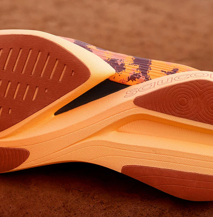 精英跑者私藏！索康尼2026新款啡翼2马拉松旗舰跑鞋解析图片2