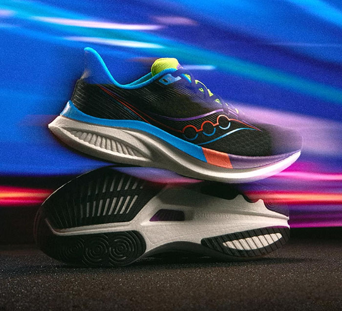 索康尼2025秋季黑紫色啡速5跑鞋即将重磅上市图片4 索康尼2025秋季黑紫色啡速5跑鞋即将重磅上市图片4