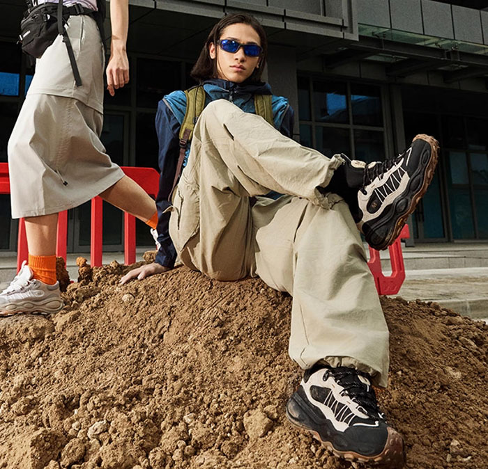 MERRELL迈乐2025「毒液行者」徒步鞋上市图片2 MERRELL迈乐2025「毒液行者」徒步鞋上市图片2