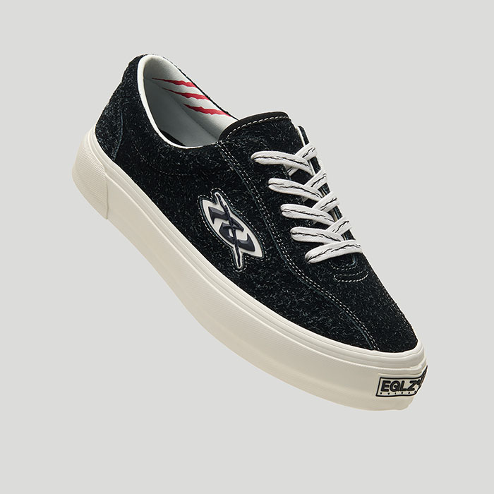 新品EQLZ x HYPERKILLER联名404错版硫化板鞋登场图片3