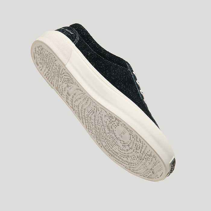 新品EQLZ x HYPERKILLER联名404错版硫化板鞋登场图片4