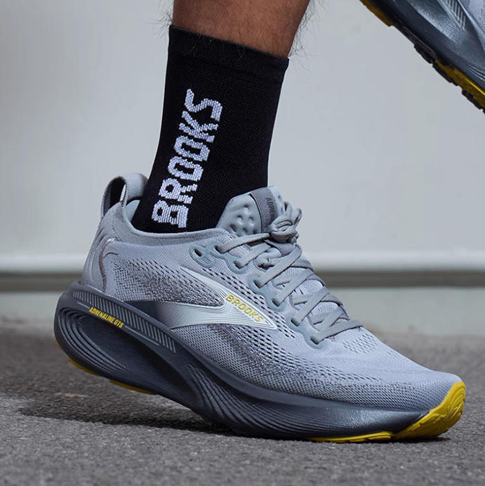 布鲁克斯2025秋季新款Adrenaline GTS追岚25跑鞋重磅登场图片4