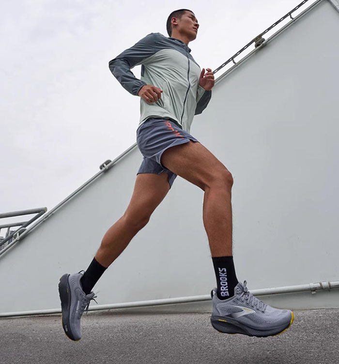 布鲁克斯2025秋季新款Adrenaline GTS追岚25跑鞋重磅登场图片3