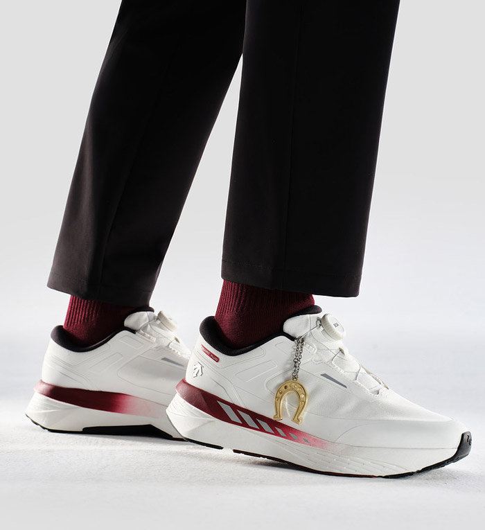 迪桑特2026马年限定碳板跑鞋登场 优雅与竞速的新年共鸣图片1