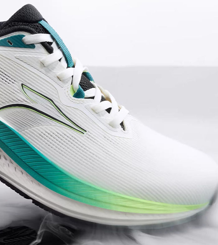 200元内高性价比跑鞋！361度2026新款锋翼2.0SE跑鞋全维度评测图片6