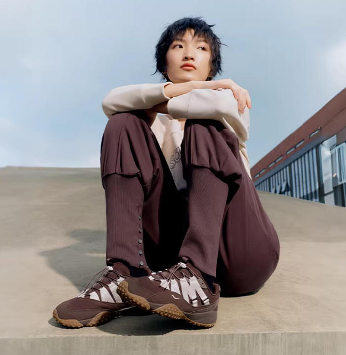 索康尼推出2026全新SURGE SPIKES 80S女款芭蕾运动鞋图片4