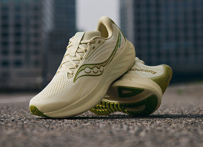 索康尼2025秋季全新黄绿配色驭途18跑鞋登场图片