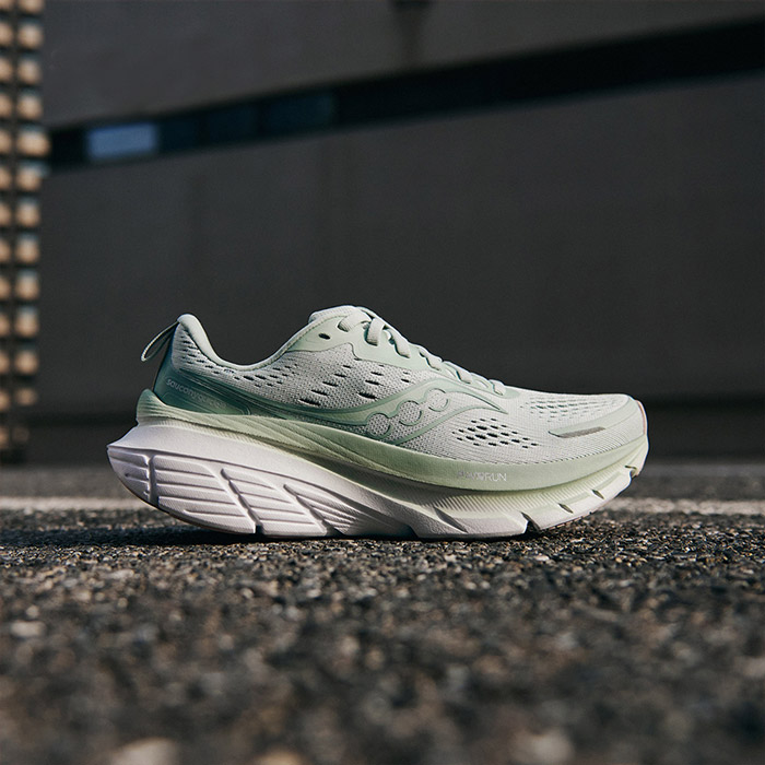 索康尼2025全新浅绿和灰粉配色GUIDE向导18女士跑鞋上市图片11