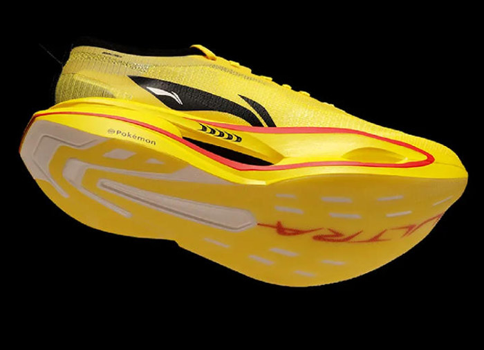 李宁飞电5 ULTRA × 宝可梦联名跑鞋上市预告图片8