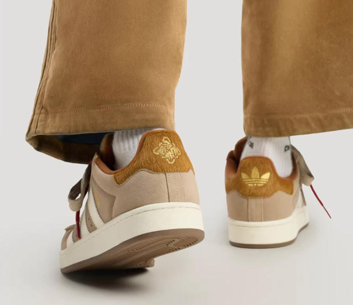 欧阳娜娜同款！adidas三叶草2026马年新年款面包鞋暖心开售图片3