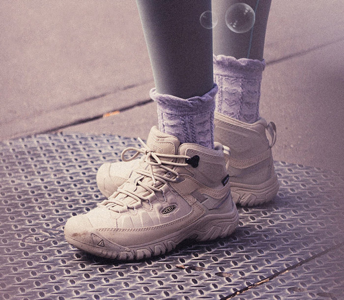 KEEN推出2026春季新款TARGHEE EXP MID WP女子徒步鞋图片5