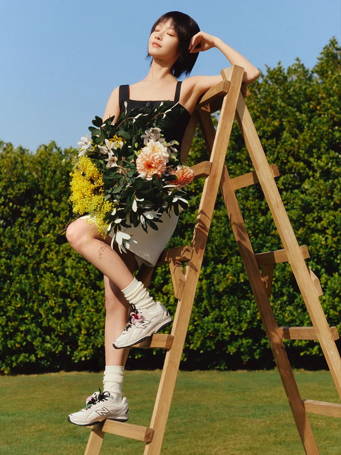 BEAST野兽派 × New Balance 204L联名鞋款即将优雅登场 李庚希演绎广告大片图片1