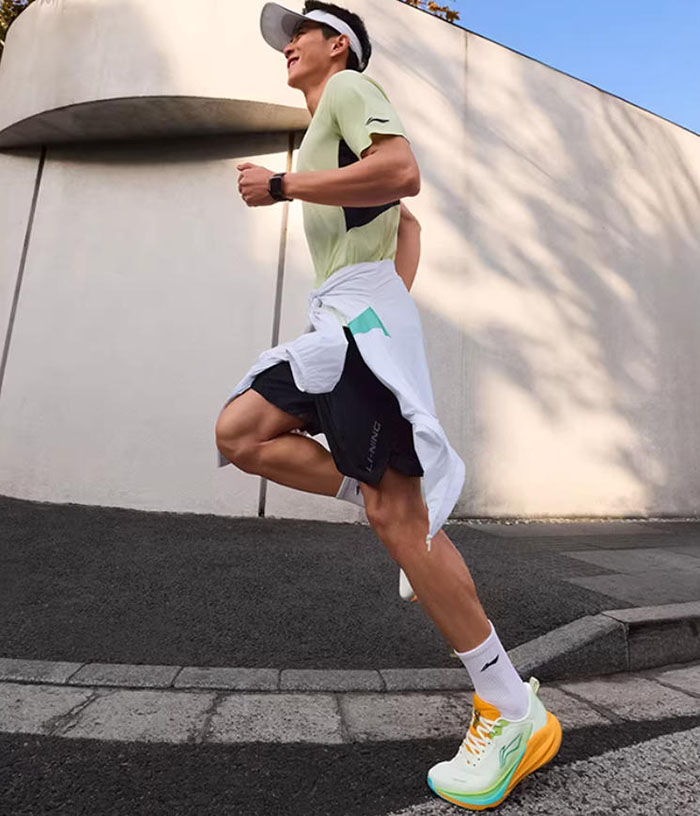 2026新款李宁吾跃4.0跑鞋怎么样？多维升级诠释运动休闲新体验图片10