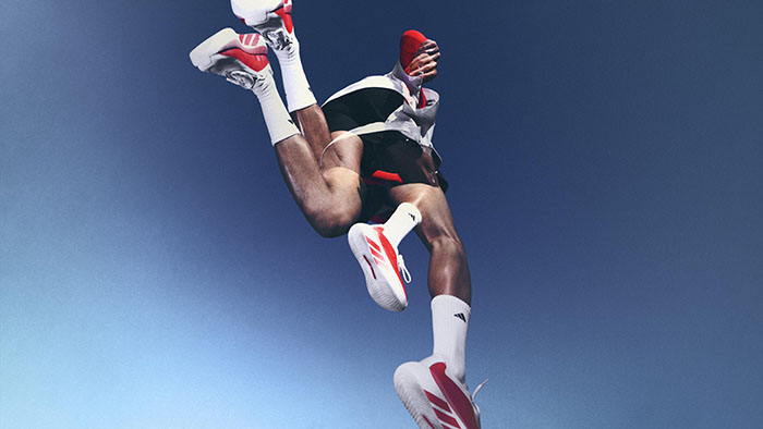 全新高端跑鞋adidas Hyperboost Edge重磅亮相图片2