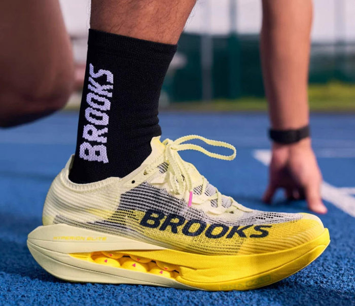 BROOKS Hyperion Elite龙卷风5跑鞋2026白黄配色重磅开启预售图片6