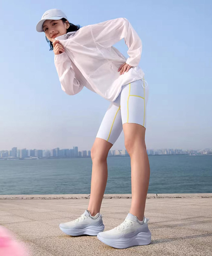 爆款跑鞋：李宁2026女款凌波2跑鞋深度评测图片9