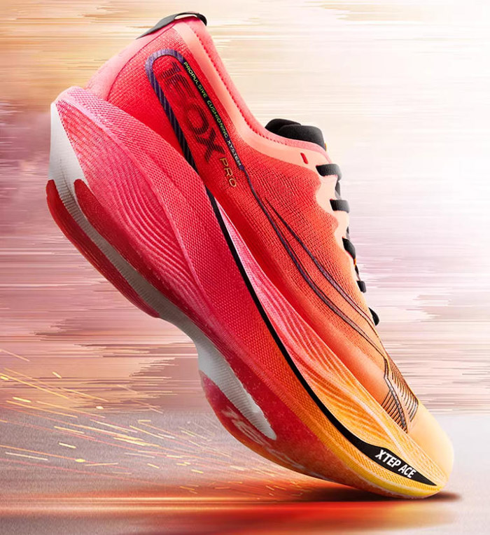 600元预算首选！特步160X 5.0 PRO马拉松碳板跑鞋全面评测