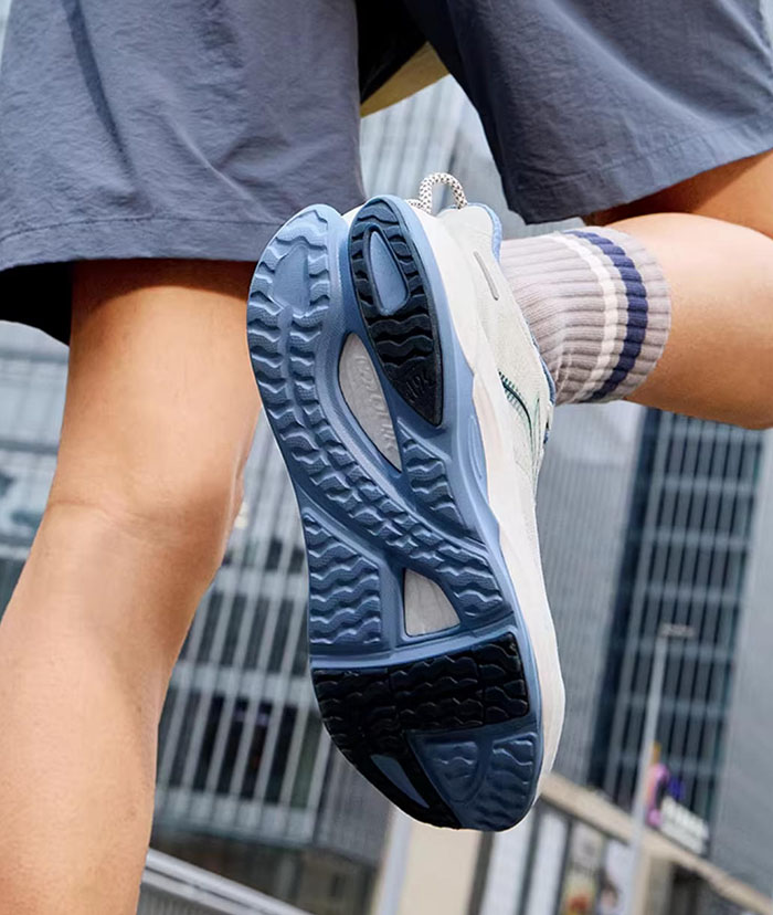 300元内宝藏跑鞋：361赤焰5.0跑步鞋评测图片14