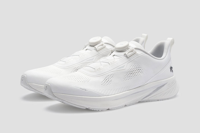 轻透减负！迪桑特2026夏季新款EASE AIR WIRE跑鞋正式上市图片2