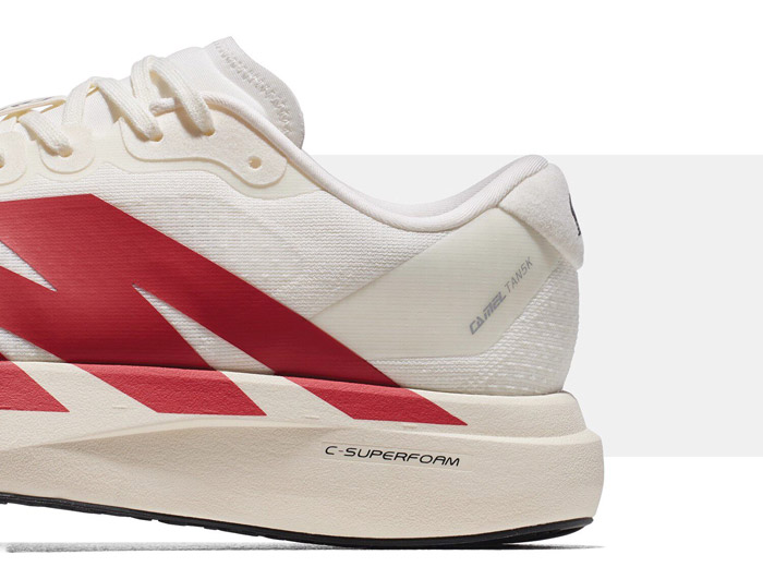 300元内闭眼入！骆驼碳5K成为国民高性价比跑鞋图片6