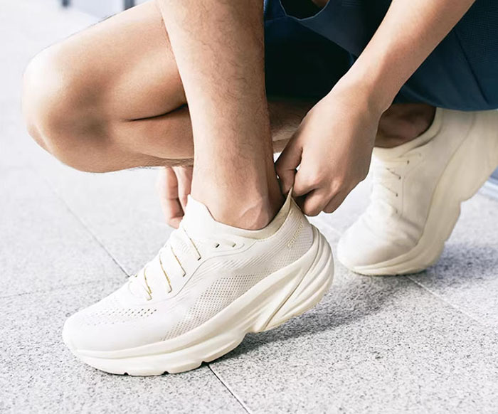 Saucony索康尼新款GUARD 2通勤缓震跑鞋正式预售 解锁多元场景舒适体验图片7