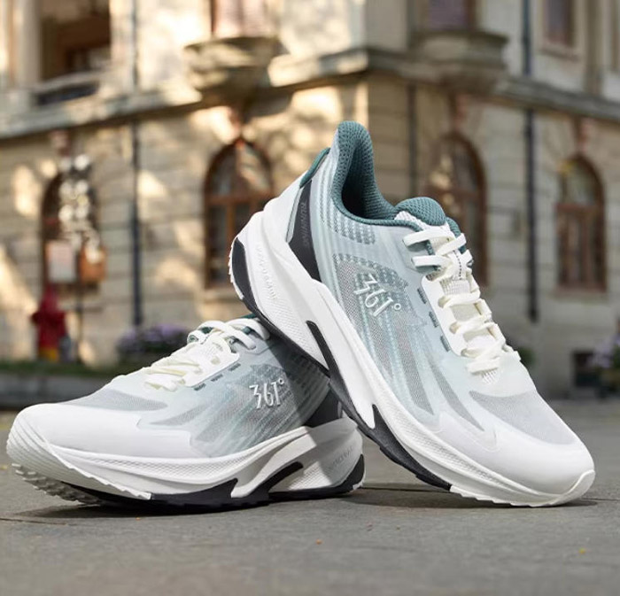 361° 全新驭山SE网面透气跑鞋上市 解锁城市通勤与慢跑新体验图片3