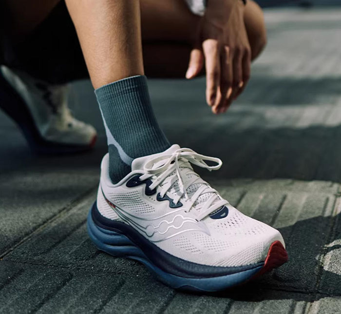 索康尼RIDE驭途19情侣款缓震慢跑鞋即将焕新登场图片4