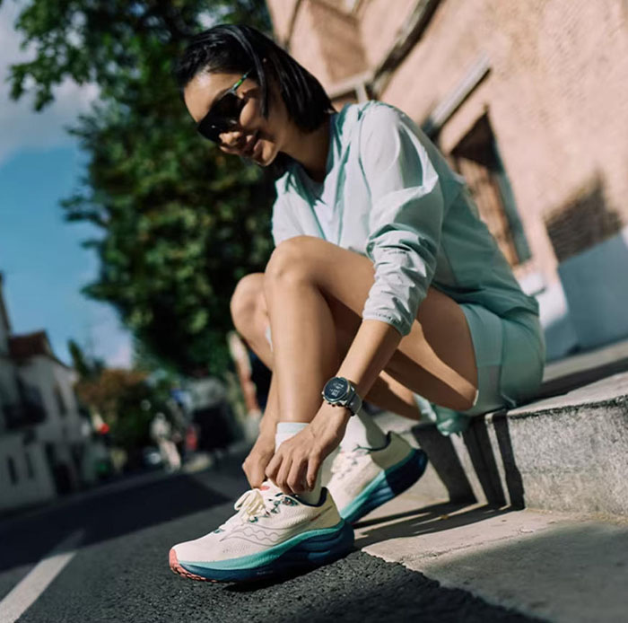 索康尼RIDE驭途19情侣款缓震慢跑鞋即将焕新登场图片2