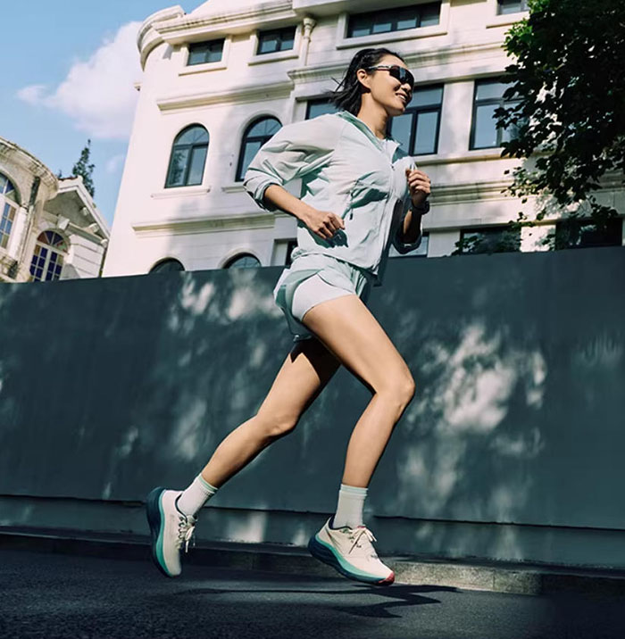 索康尼RIDE驭途19情侣款缓震慢跑鞋即将焕新登场图片3